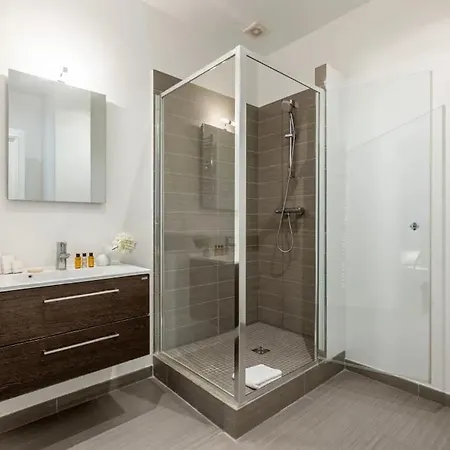 Luxurious Flat 180 M2 Champs-elysees París