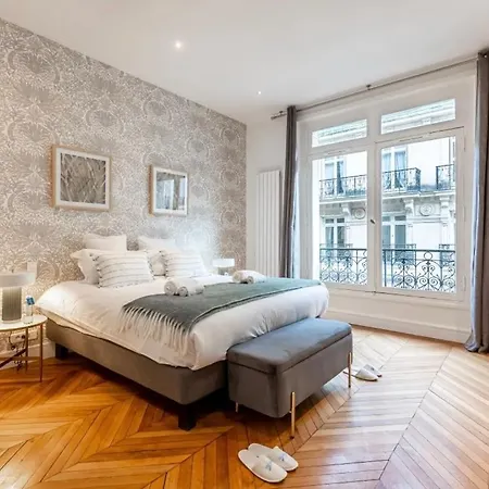 Luxurious Flat 180 M2 Champs-elysees Paris